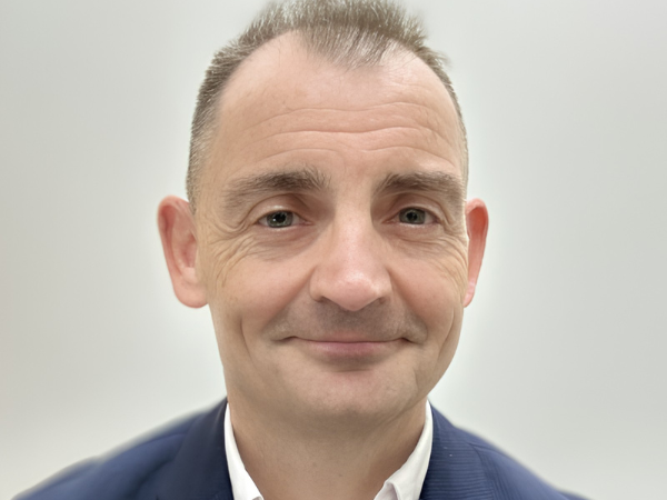 Simon Kelly